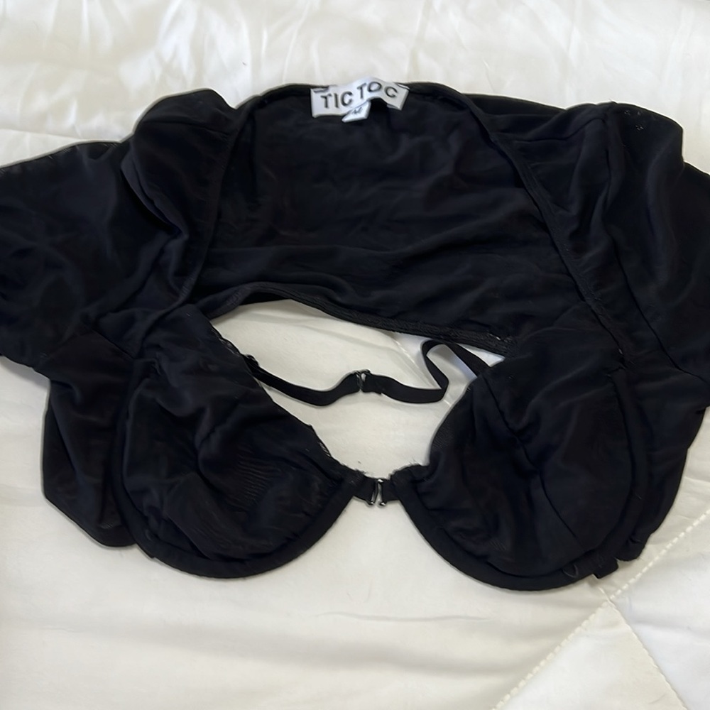 Tic Toc long sleeve bra crop top - size Medium - Picture 2 of 4
